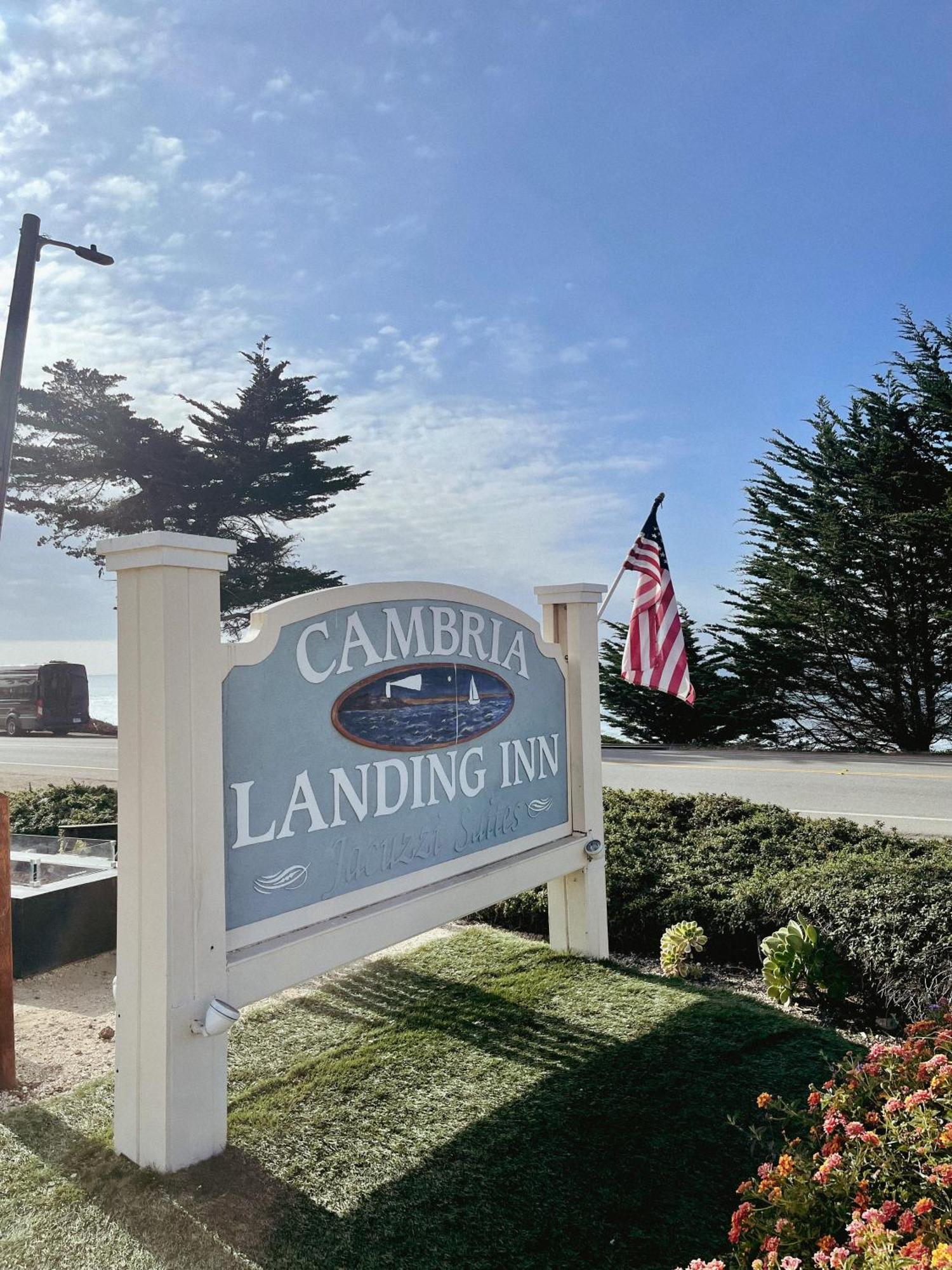 Cambria Landing Inn And Suites Exteriör bild